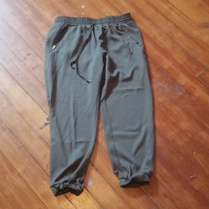 Green lounge pants
